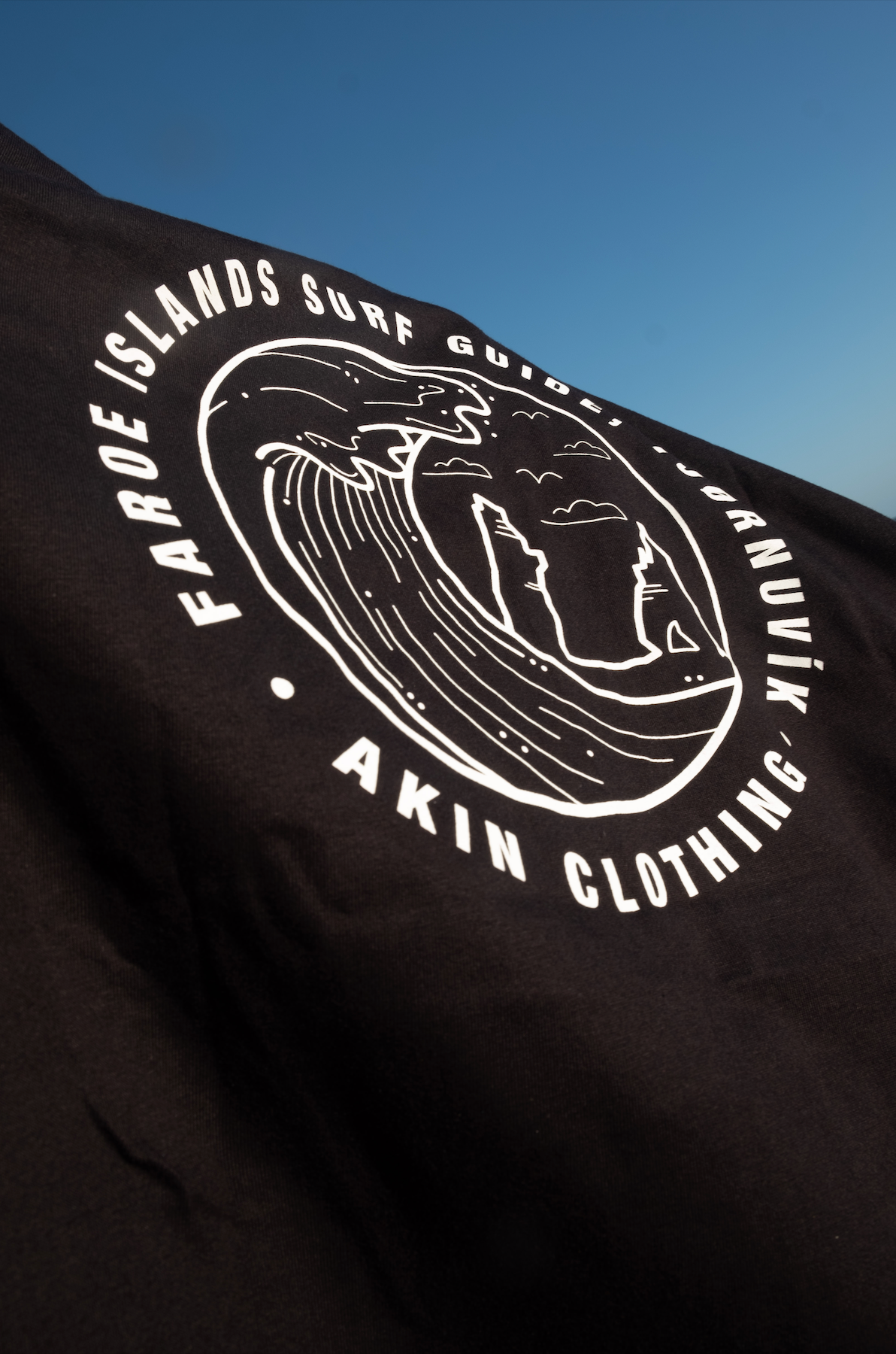 Faroe Islands Surf Guide x Akin - Black